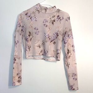 Floral turtleneck, long sleeve, crop top